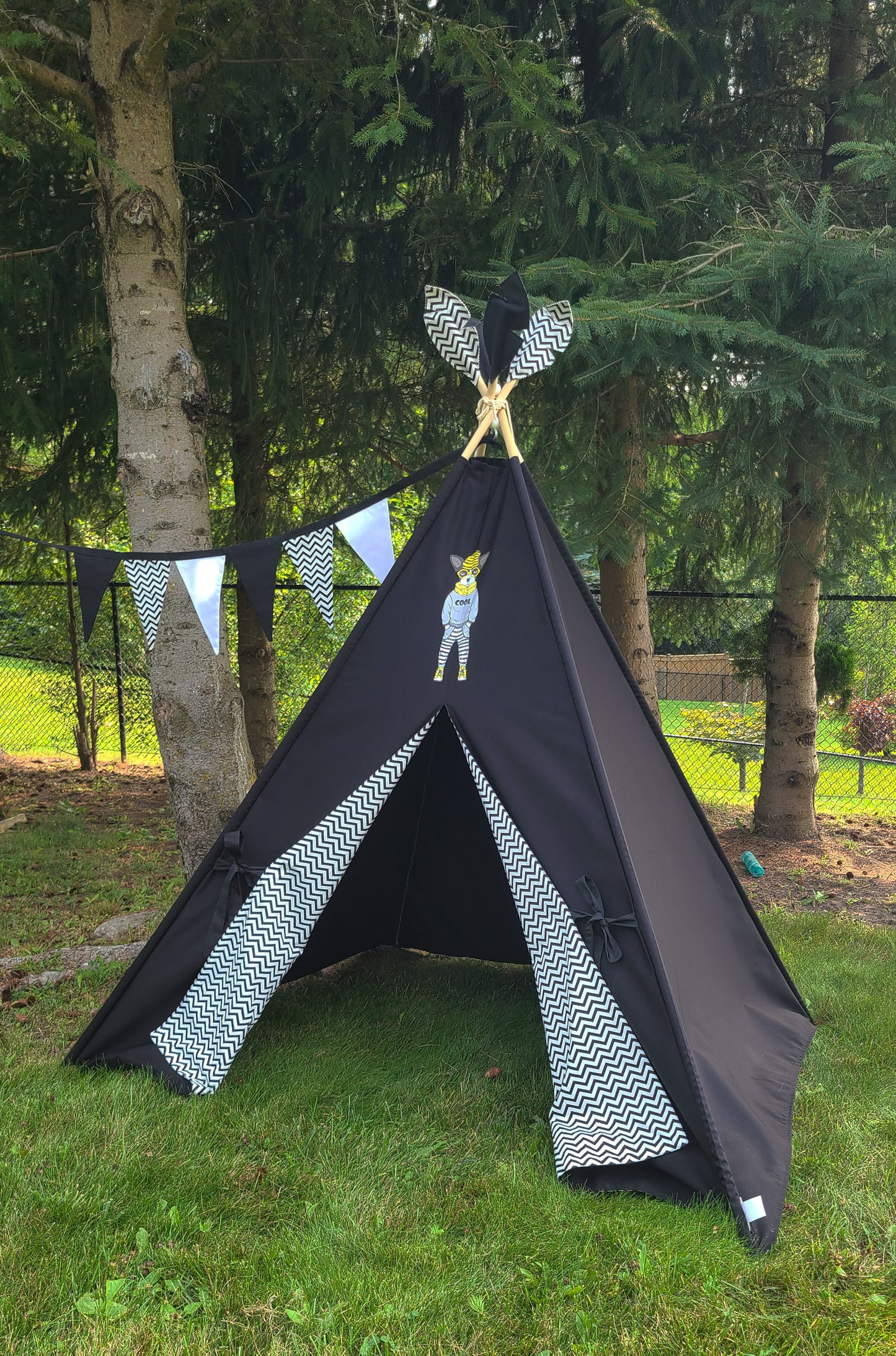 Black Teepee with Dog patch and Zig-zag Lining Teepee Tent image 7
