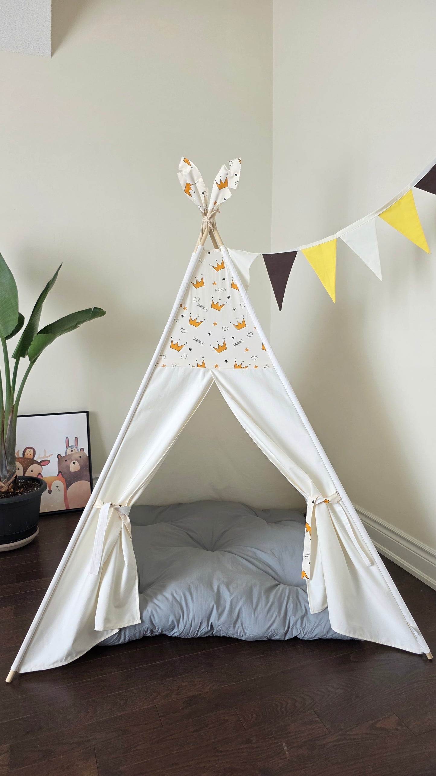 ๐ Prince Crown Teepee ๐