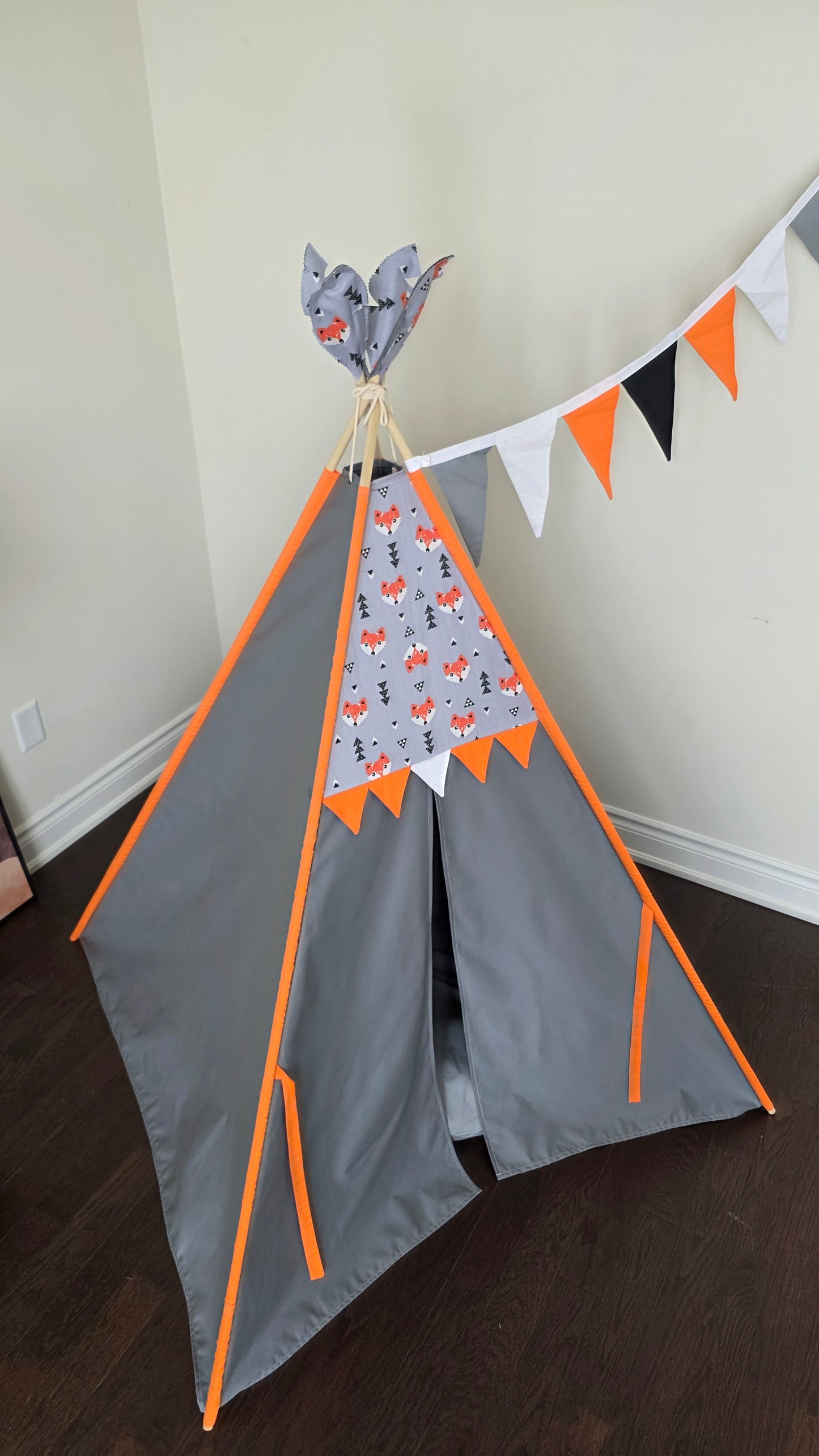 Orange Fox Hideaway