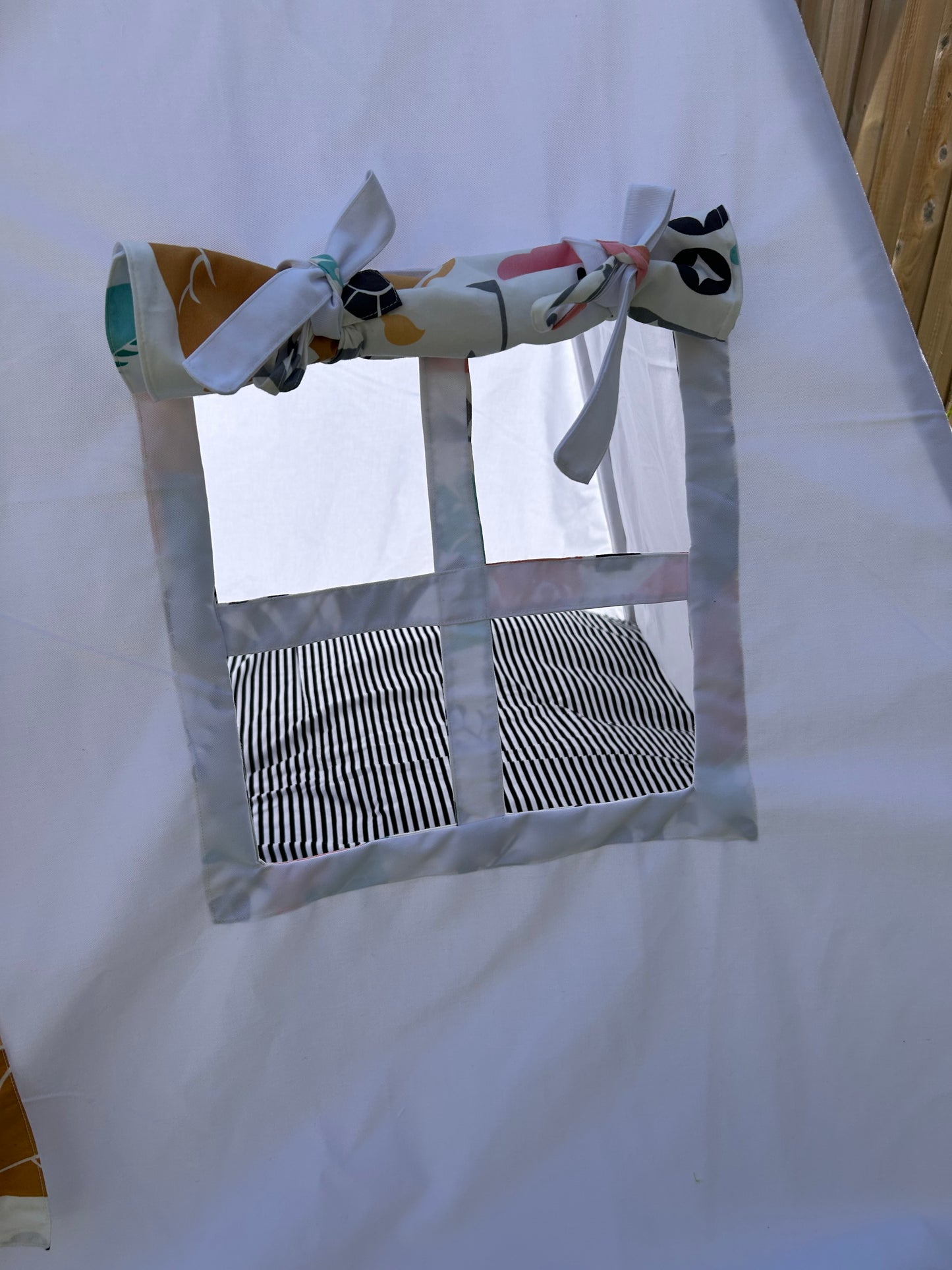 Safari Snuggles Teepee Play Tent with Window