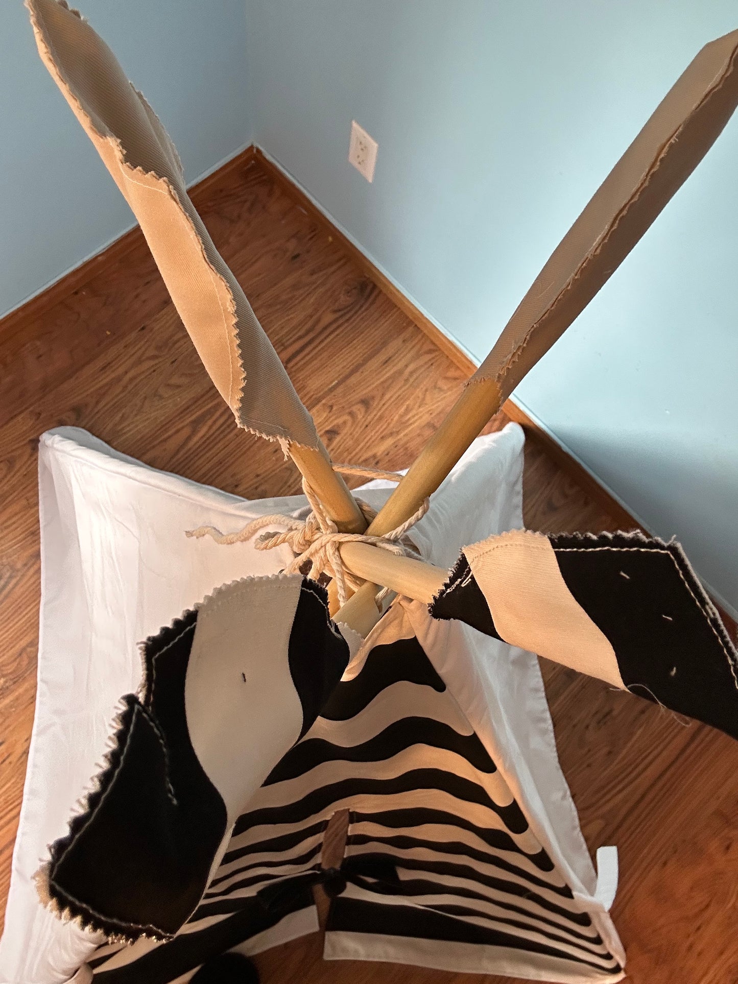 Classic Black & White Teepee