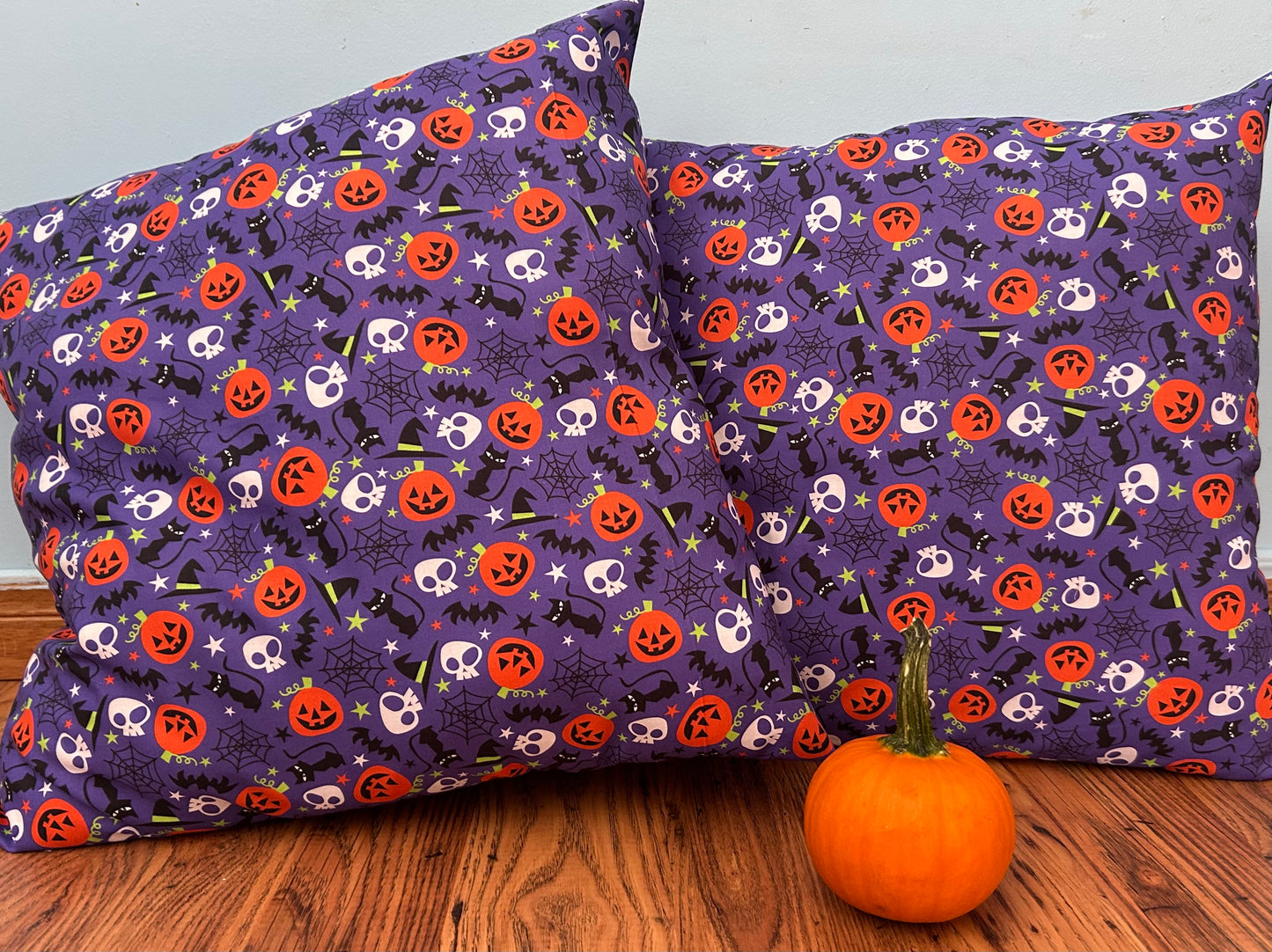 🎃 Halloween Throw Pillows – Spooky & Cozy!
