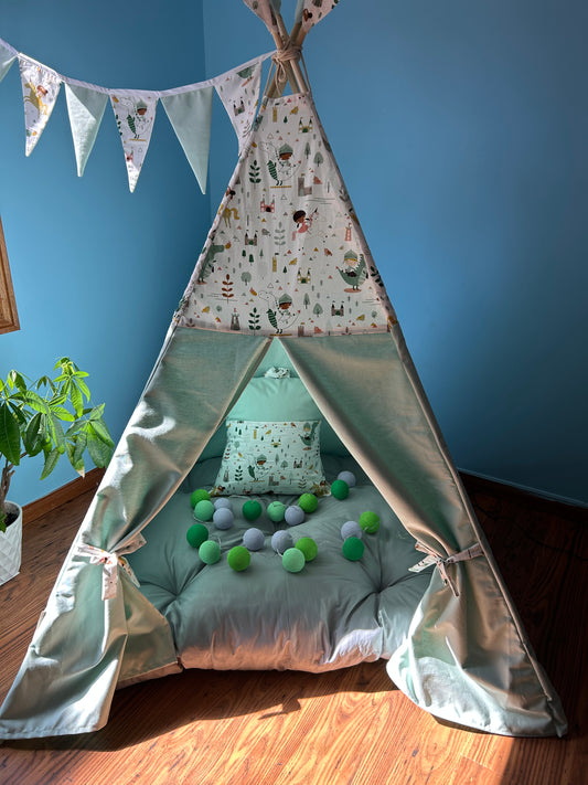 Kingdom Adventures Teepee tent