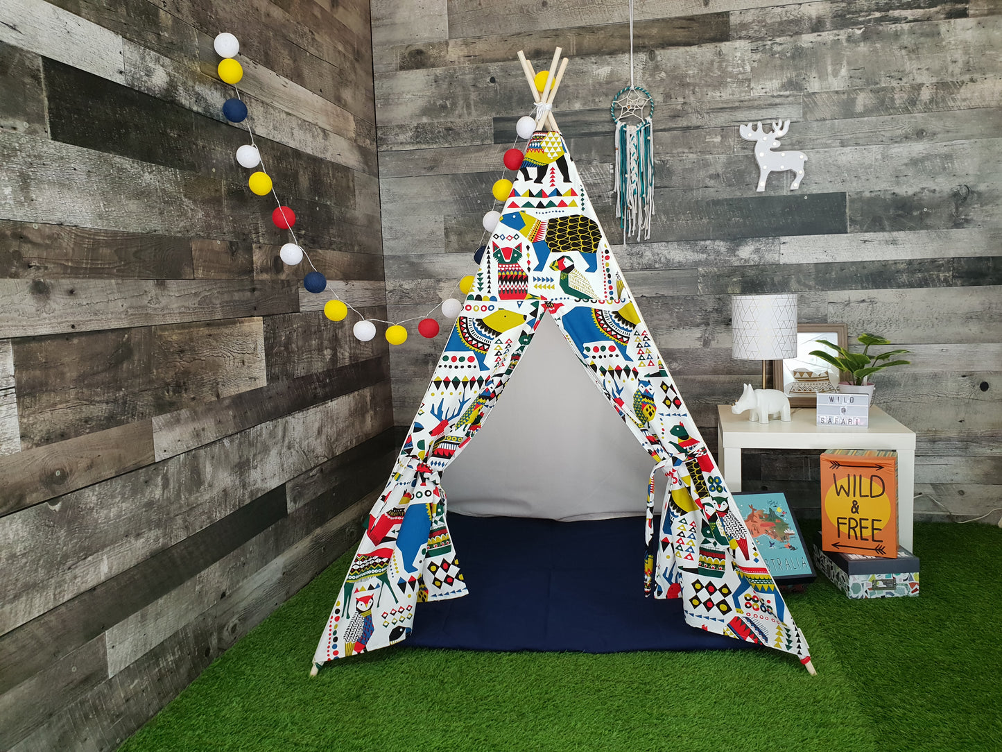 Aztec Jungle Play unisex Teepee Tent image 0