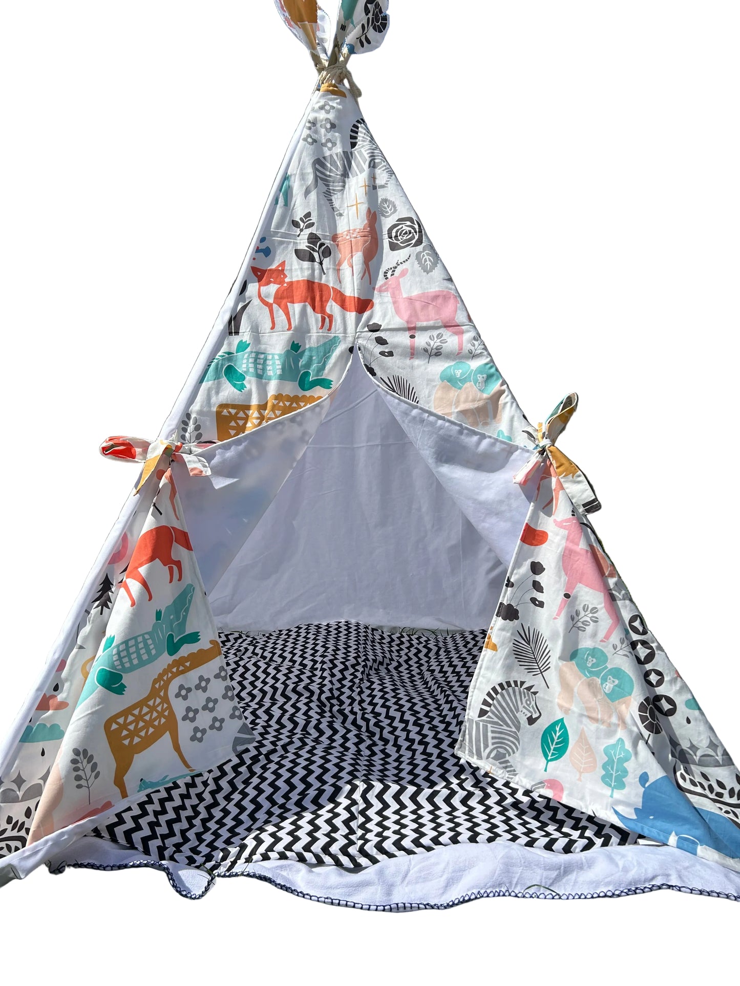 Safari Snuggles Teepee Play Tent with Window