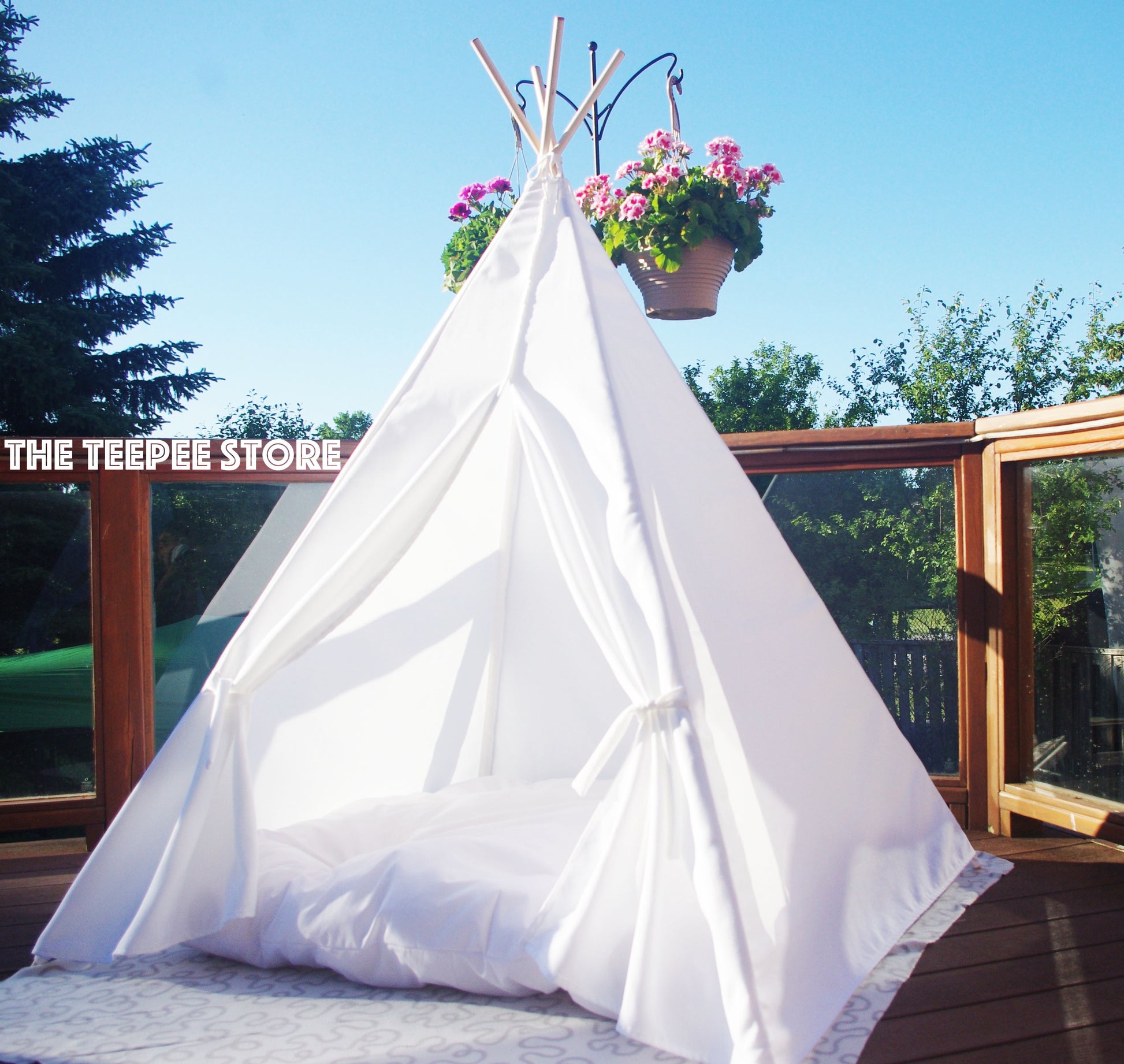 Plain White Classic Teepee image 2