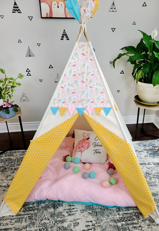 “Relax & Shine” Flamingo Teepee – With Window