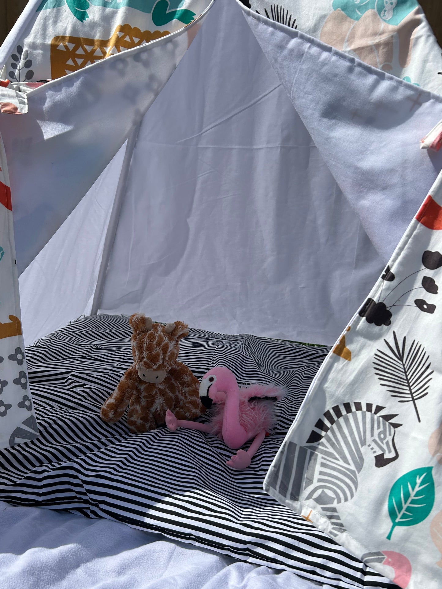 Safari Snuggles Teepee Play Tent with Window
