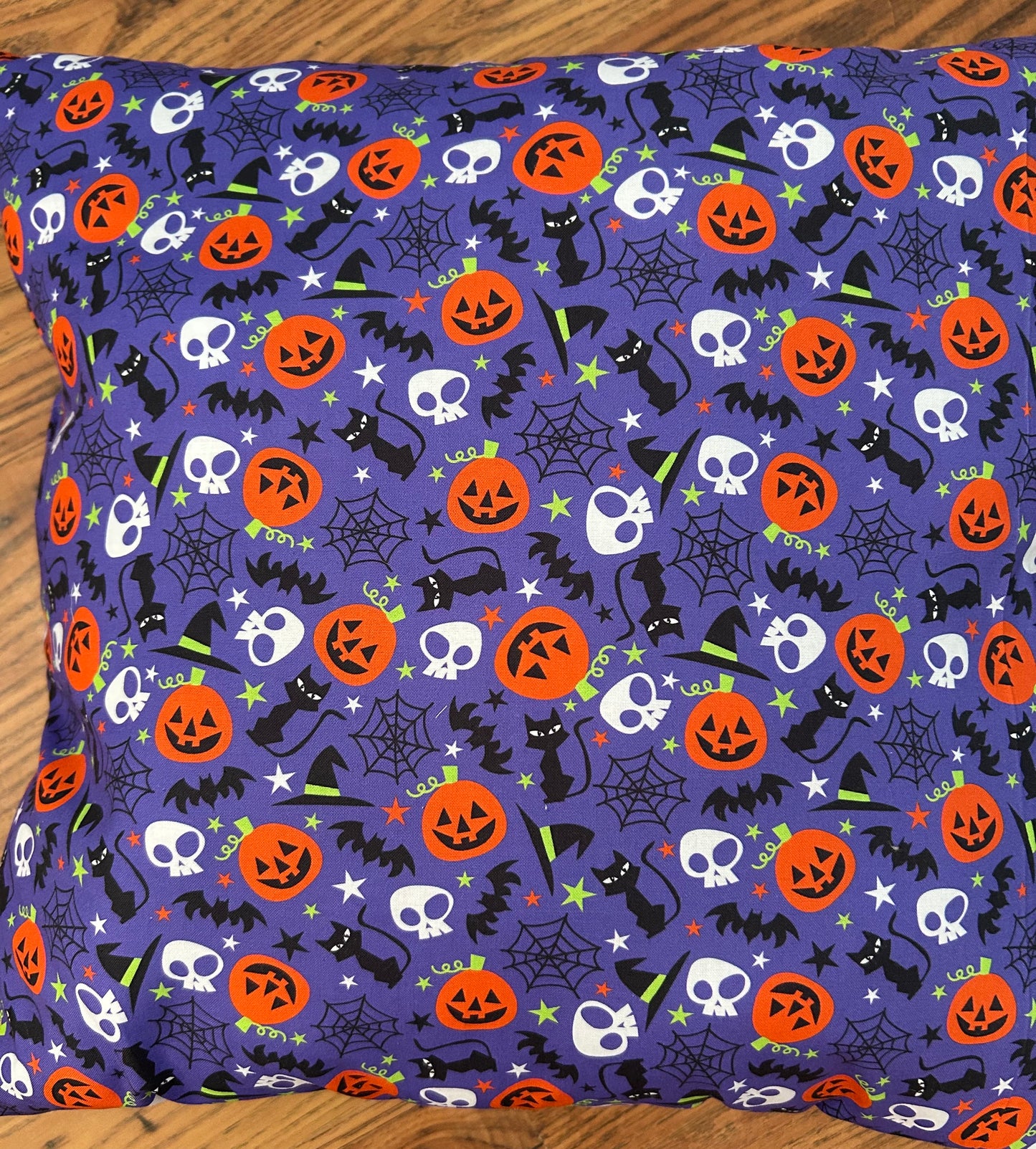 🎃 Halloween Throw Pillows – Spooky & Cozy!