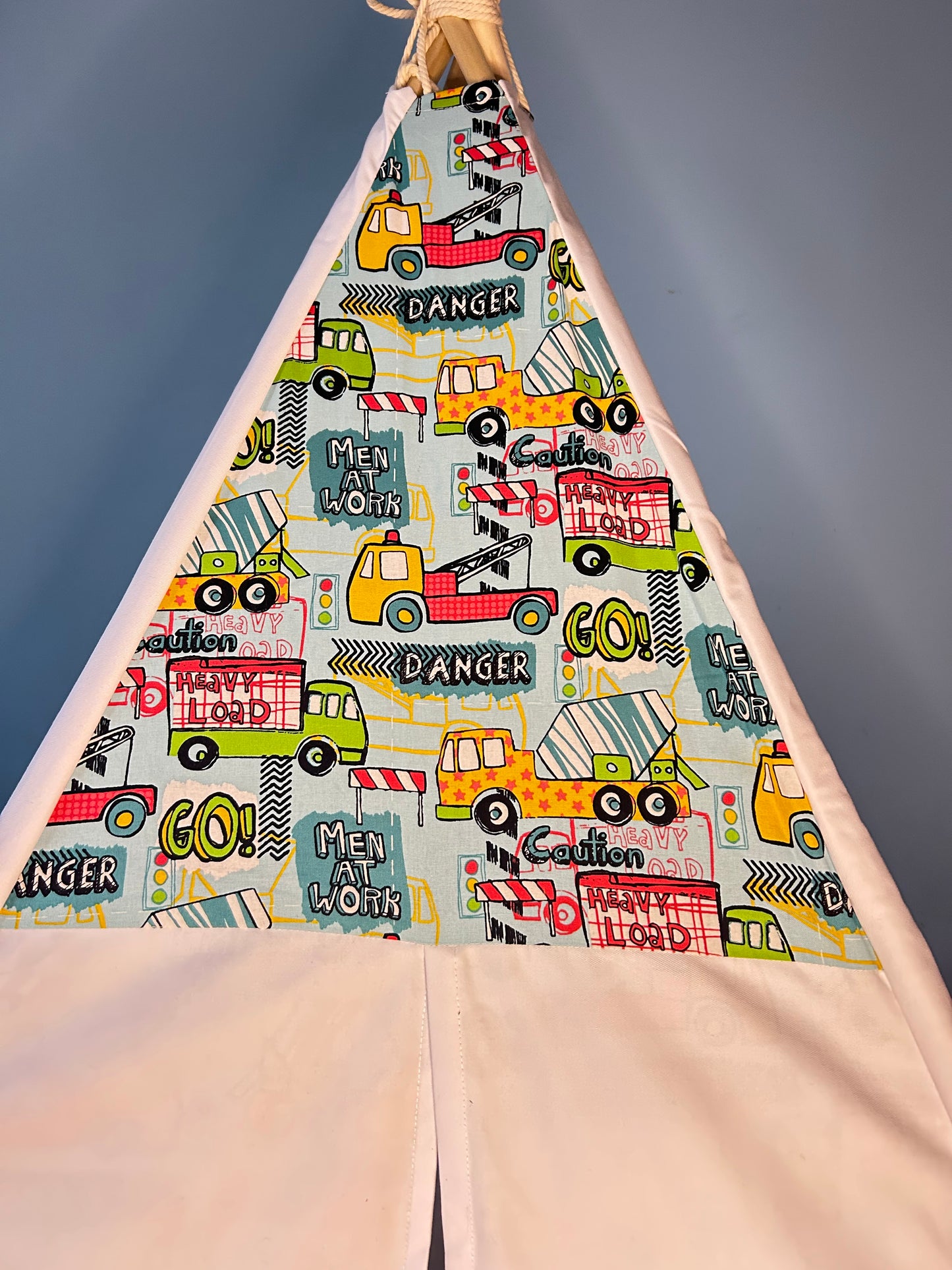 Construction teepee