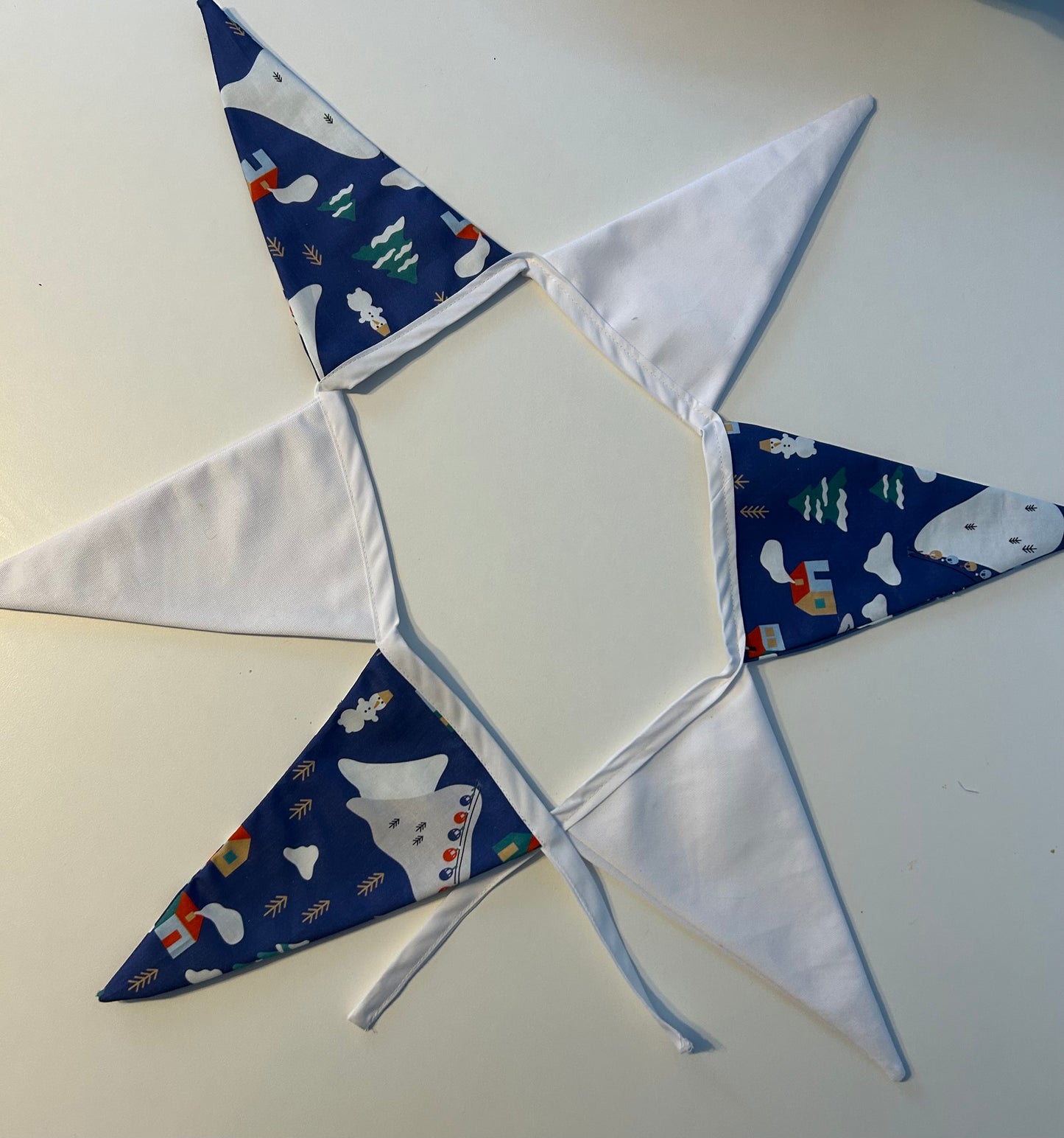 Snowy Village Cozy Set