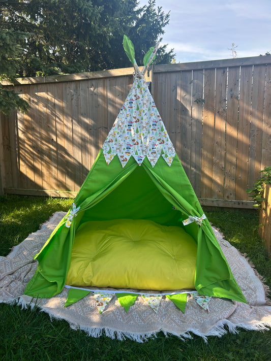 🌲 Woodland Adventure Teepee